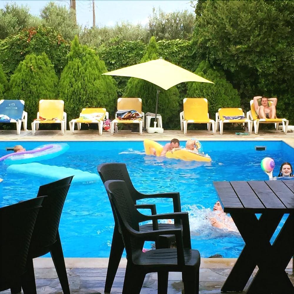 Petros Village Hersonissos  Eksteriør billede