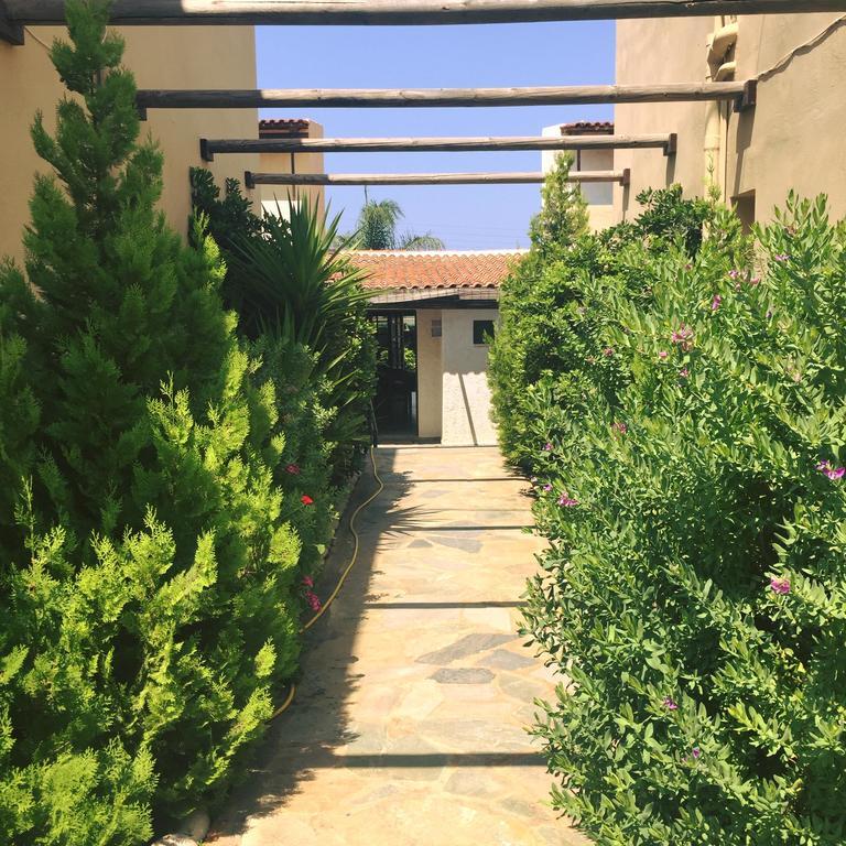 Petros Village Hersonissos  Eksteriør billede